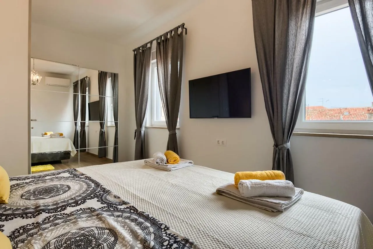 Apartments Dream In Arena 1 Pula Center Free Parking 0*,  Croatia