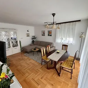 apartment-nelly-zadar.hotelinzadar.com/